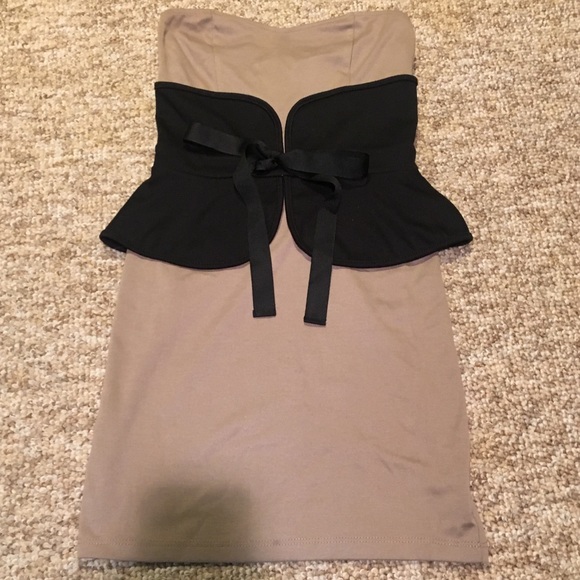 Cute dress size small - Picture 3 of 7